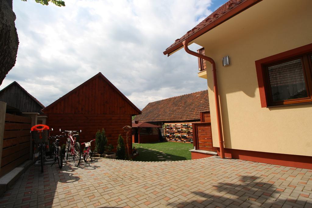 Villa Lienka Бешенёва Экстерьер фото